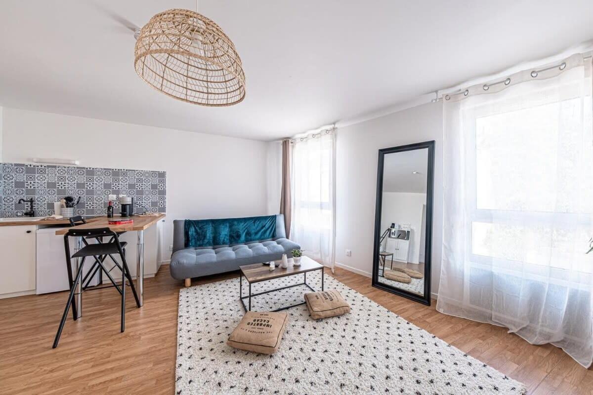 Studio Disneyland En 10 Min Paris 30 Min Montévrain Exteriör bild